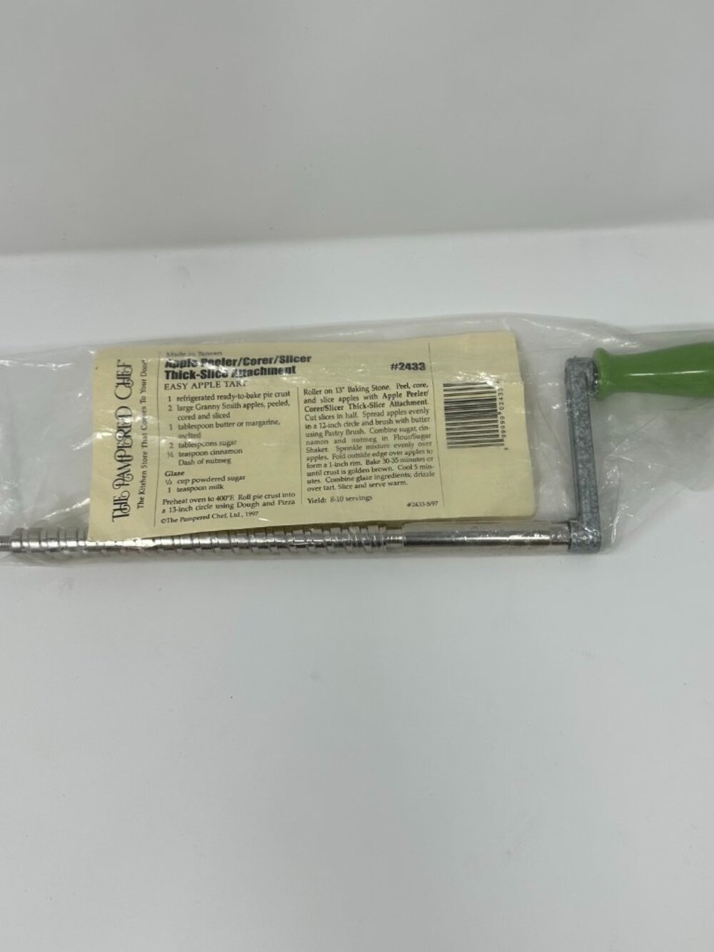 NEW Pampered Chef #2433 Thick-Slice Green Handle Apple Peeler Corer Attachment